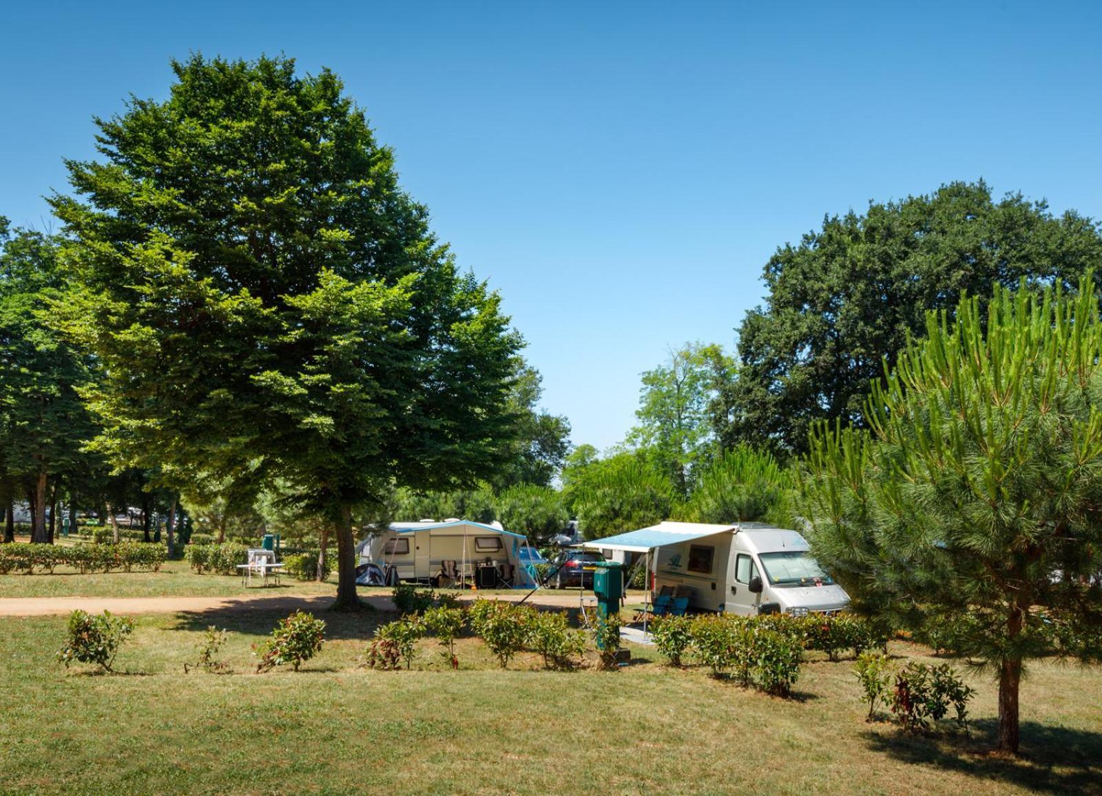 Aminess Planet Camping Maravea Resort - Pitches Novigrad Istria Eksteriør bilde